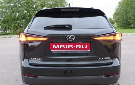 Lexus NX I, 2020 год, 4 500 000 рублей, 6 фотография