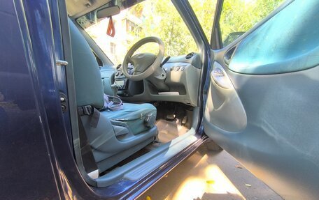 Toyota Vitz, 2000 год, 300 000 рублей, 3 фотография