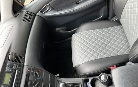 Toyota Corolla, 2006 год, 900 000 рублей, 10 фотография
