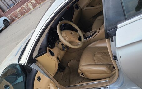Mercedes-Benz CLS, 2005 год, 350 000 рублей, 4 фотография