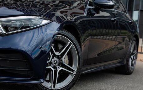 Mercedes-Benz CLS, 2019 год, 4 800 000 рублей, 4 фотография
