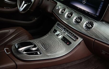 Mercedes-Benz CLS, 2019 год, 4 800 000 рублей, 17 фотография