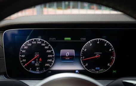 Mercedes-Benz CLS, 2019 год, 4 800 000 рублей, 23 фотография