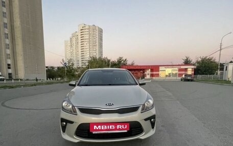KIA Rio IV, 2019 год, 1 700 000 рублей, 2 фотография