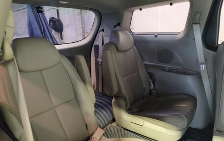 KIA Carnival III, 2019 год, 2 649 000 рублей, 19 фотография