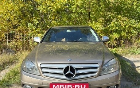 Mercedes-Benz C-Класс, 2007 год, 1 000 000 рублей, 10 фотография