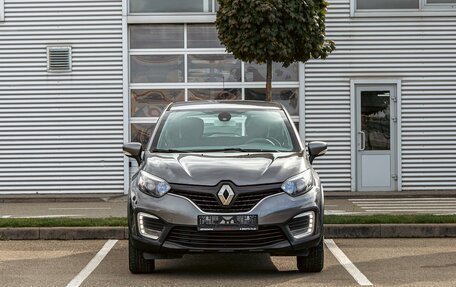 Renault Kaptur I рестайлинг, 2017 год, 1 295 000 рублей, 2 фотография