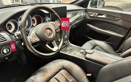 Mercedes-Benz CLS, 2015 год, 2 600 000 рублей, 14 фотография