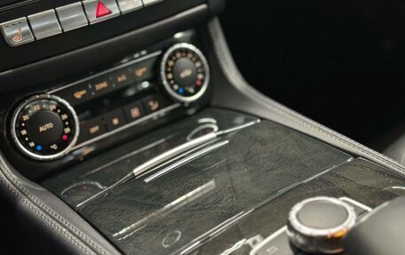 Mercedes-Benz CLS, 2015 год, 2 600 000 рублей, 21 фотография