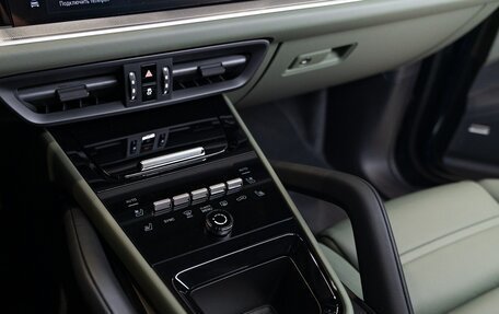 Porsche Cayenne III, 2025 год, 19 900 000 рублей, 28 фотография