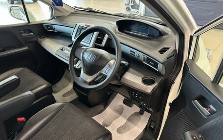 Honda Freed I, 2012 год, 1 249 999 рублей, 10 фотография