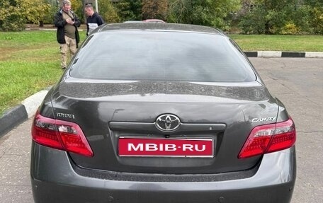 Toyota Camry, 2008 год, 950 000 рублей, 1 фотография