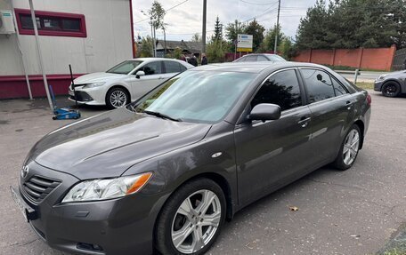 Toyota Camry, 2008 год, 950 000 рублей, 4 фотография
