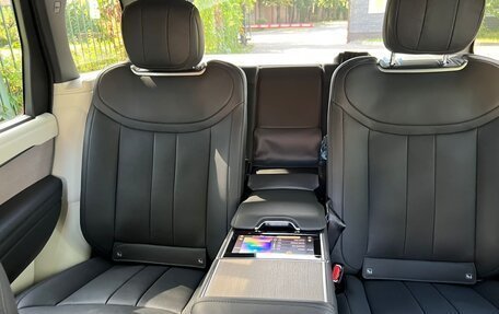 Land Rover Range Rover IV рестайлинг, 2023 год, 21 000 000 рублей, 10 фотография