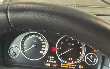BMW 5 серия, 2011 год, 2 500 000 рублей, 15 фотография