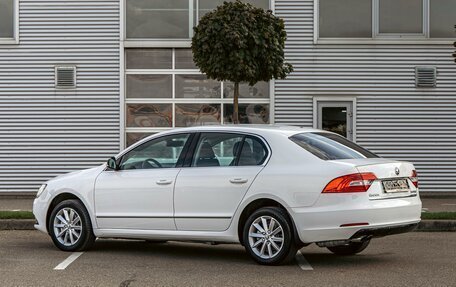 Skoda Superb III рестайлинг, 2014 год, 1 265 000 рублей, 4 фотография