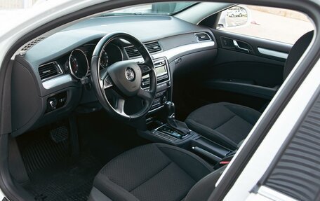 Skoda Superb III рестайлинг, 2014 год, 1 265 000 рублей, 13 фотография