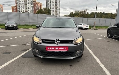 Volkswagen Polo VI (EU Market), 2012 год, 1 150 000 рублей, 2 фотография