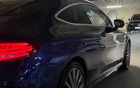 Mercedes-Benz C-Класс, 2017 год, 2 800 000 рублей, 4 фотография