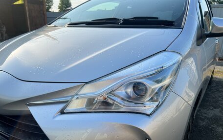 Toyota Vitz, 2019 год, 1 230 000 рублей, 2 фотография