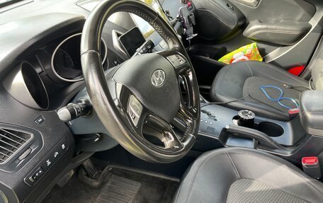 Hyundai ix35 I рестайлинг, 2010 год, 1 150 000 рублей, 3 фотография