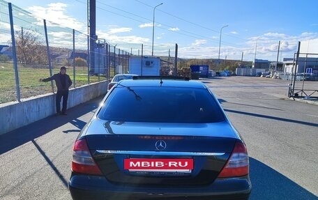 Mercedes-Benz E-Класс, 2006 год, 1 300 000 рублей, 3 фотография