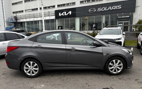 Hyundai Solaris II рестайлинг, 2015 год, 869 000 рублей, 5 фотография