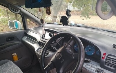 Nissan Serena II, 2001 год, 500 000 рублей, 1 фотография