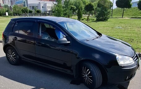 Volkswagen Golf V, 2006 год, 545 000 рублей, 28 фотография