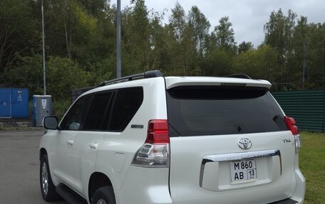 Toyota Land Cruiser Prado 150 рестайлинг 2, 2011 год, 2 600 000 рублей, 4 фотография