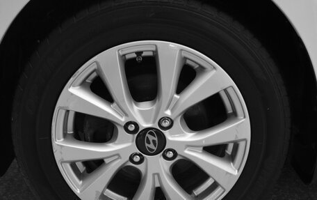 Hyundai Solaris II рестайлинг, 2014 год, 925 000 рублей, 14 фотография