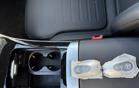 Mercedes-Benz C-Класс, 2024 год, 5 400 000 рублей, 26 фотография