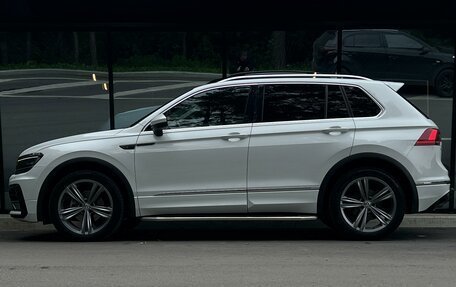 Volkswagen Tiguan II, 2018 год, 2 880 000 рублей, 5 фотография