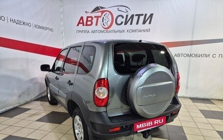 Chevrolet Niva I рестайлинг, 2018 год, 829 000 рублей, 5 фотография