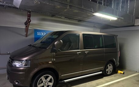 Volkswagen Multivan T5, 2011 год, 3 000 000 рублей, 20 фотография