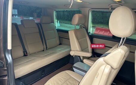 Volkswagen Multivan T5, 2011 год, 3 000 000 рублей, 12 фотография
