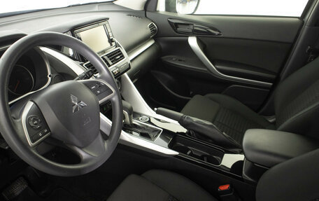 Mitsubishi Eclipse Cross, 2019 год, 1 999 000 рублей, 9 фотография