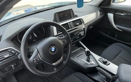 BMW 1 серия, 2018 год, 1 800 000 рублей, 5 фотография