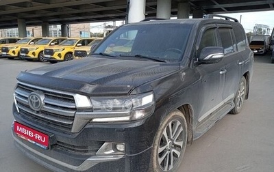 Toyota Land Cruiser 200, 2019 год, 6 895 000 рублей, 1 фотография