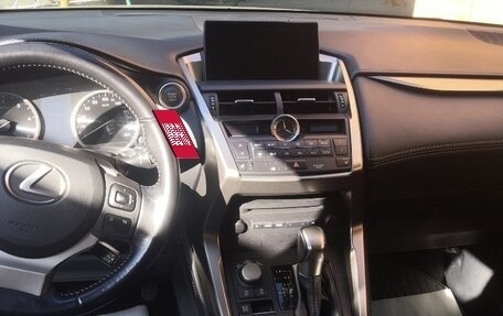 Lexus NX I, 2015 год, 2 390 000 рублей, 10 фотография