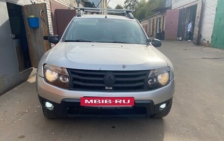 Renault Duster I рестайлинг, 2015 год, 690 000 рублей, 2 фотография