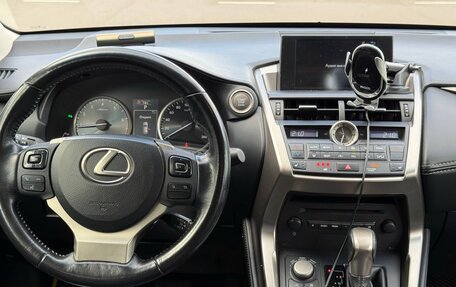 Lexus NX I, 2015 год, 2 500 000 рублей, 16 фотография