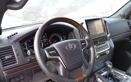 Toyota Land Cruiser 200, 2019 год, 6 895 000 рублей, 6 фотография
