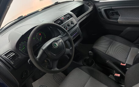Skoda Fabia II, 2010 год, 429 000 рублей, 10 фотография