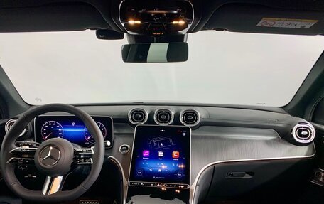 Mercedes-Benz GLC, 2024 год, 10 730 000 рублей, 4 фотография