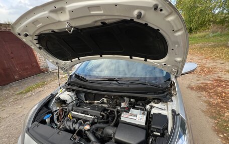 Hyundai Solaris II рестайлинг, 2011 год, 670 000 рублей, 10 фотография