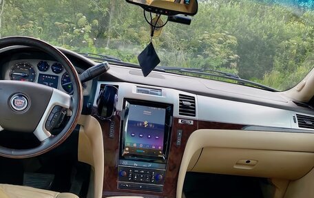 Cadillac Escalade III, 2008 год, 2 500 000 рублей, 5 фотография