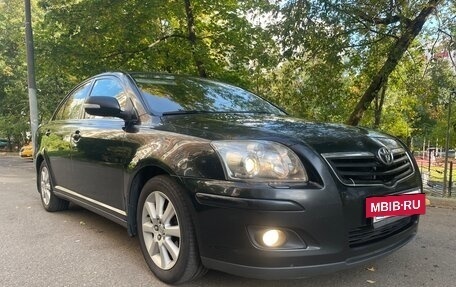 Toyota Avensis III рестайлинг, 2007 год, 750 000 рублей, 2 фотография