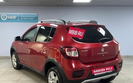 Renault Sandero II рестайлинг, 2015 год, 980 000 рублей, 7 фотография