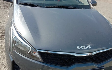 KIA Rio IV, 2021 год, 1 860 000 рублей, 1 фотография